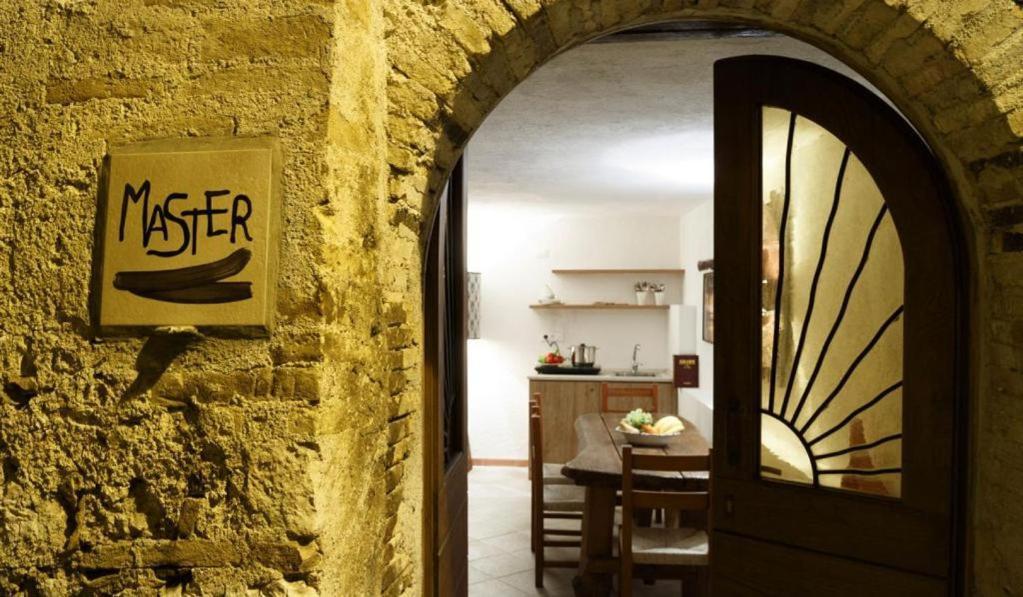 Relais Borgo Lizori Country House Campello sul Clitunno Exterior photo