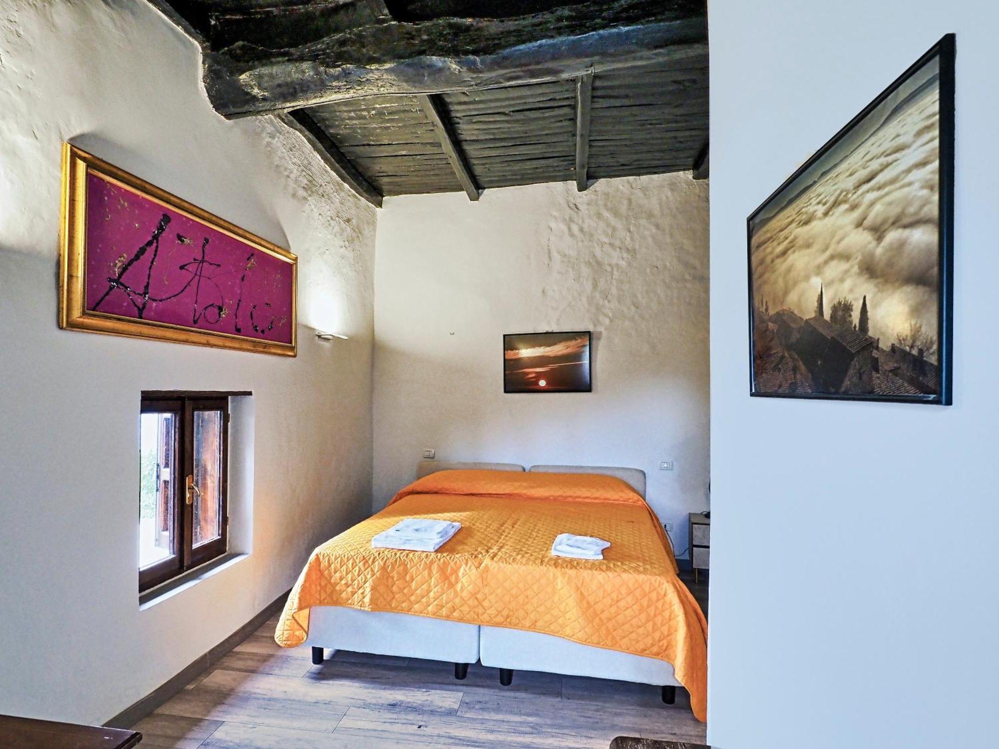 Relais Borgo Lizori Country House Campello sul Clitunno Exterior photo
