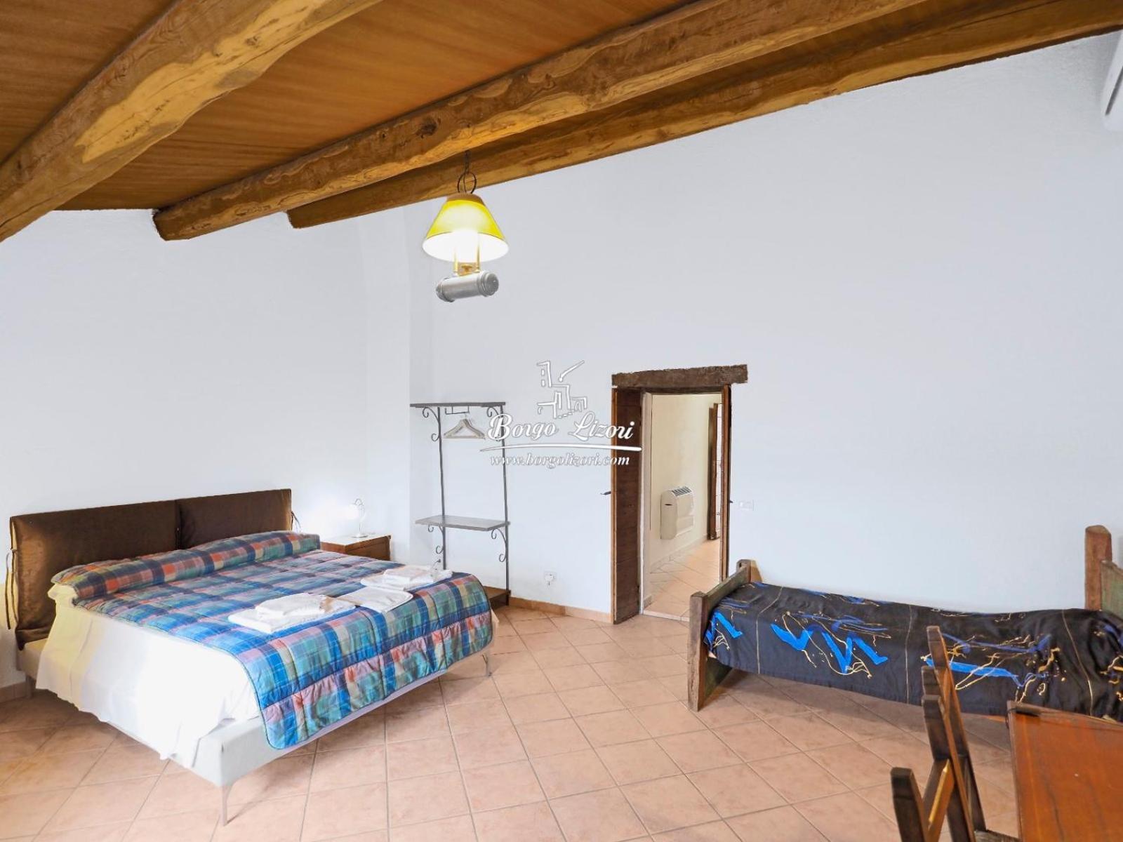 Relais Borgo Lizori Country House Campello sul Clitunno Exterior photo