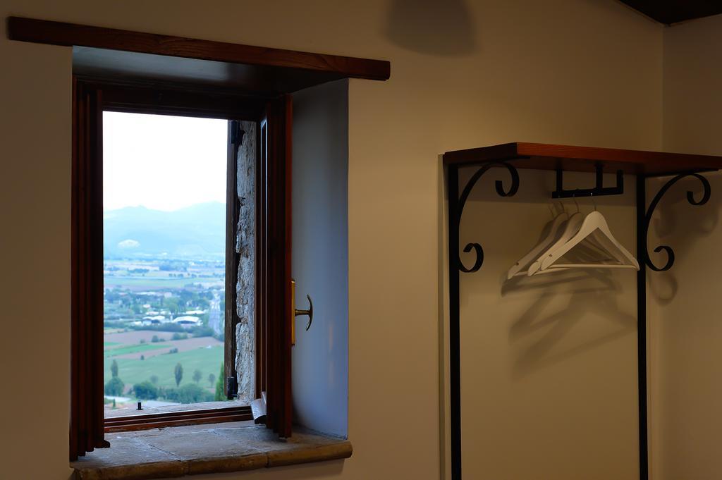 Relais Borgo Lizori Country House Campello sul Clitunno Exterior photo